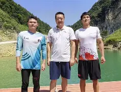 拳击夜战：江汉飞鹰队逆转皖南犀牛队，主帅临场妙招目标直指冠军